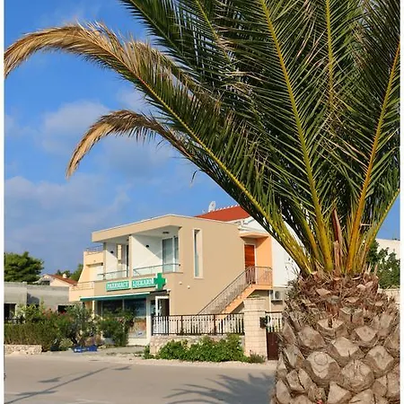 Ksenia * Rogoznica (Sibenik-Knin)