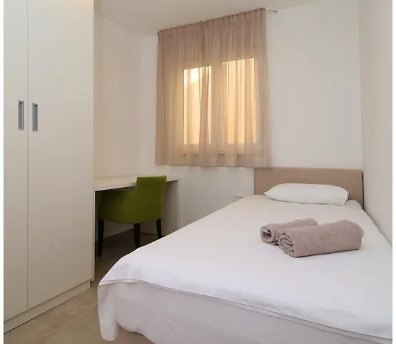 Ksenia Rogoznica (Sibenik-Knin)